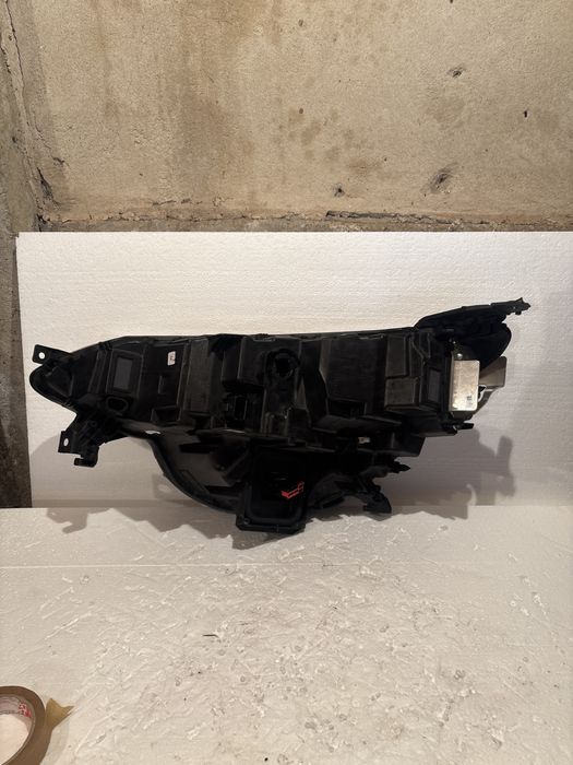 Фар Renault Megane IV