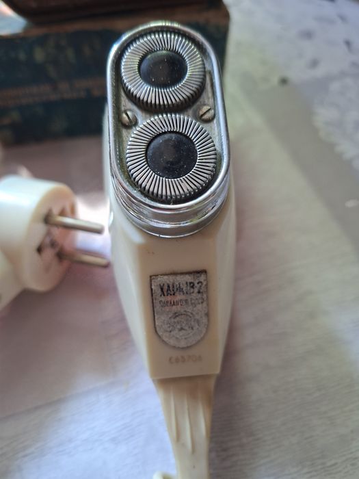 Aparat bărbierit vintage