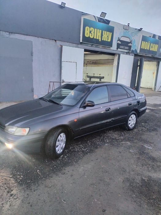 Тайота Карина Е 1.6