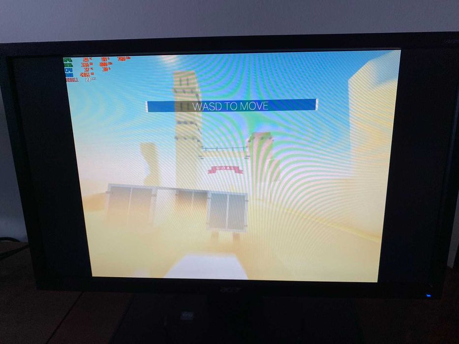 Компактен компютър за лек гейминг