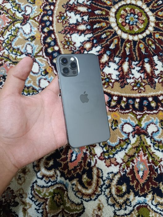 iPhone 12 Pro 83%