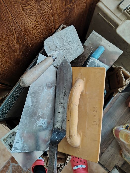 Уреди за шпакловане