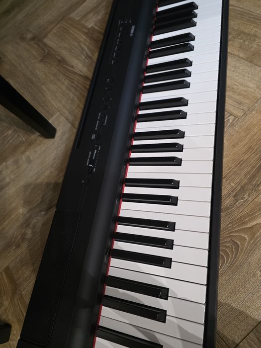 Yamaha pianina digitala P-125