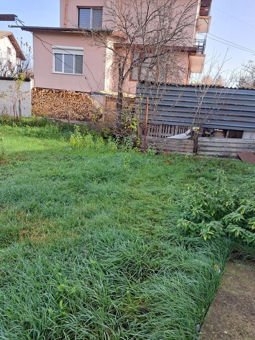 Място под наем гр.Костинброд 500кв.м