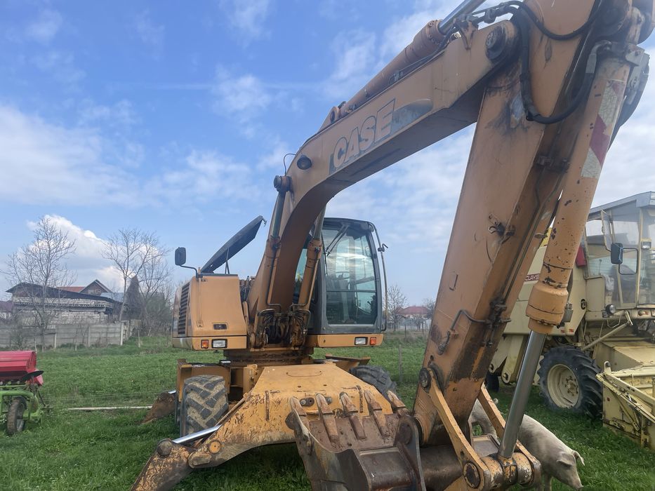 Excavator pe roti case wx185