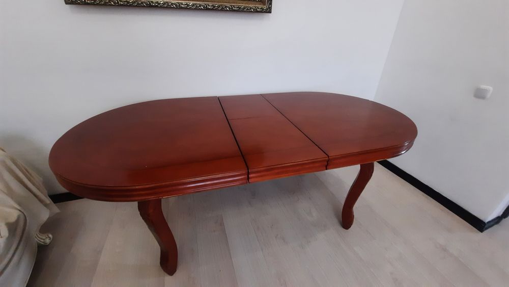 Продам хороший стол