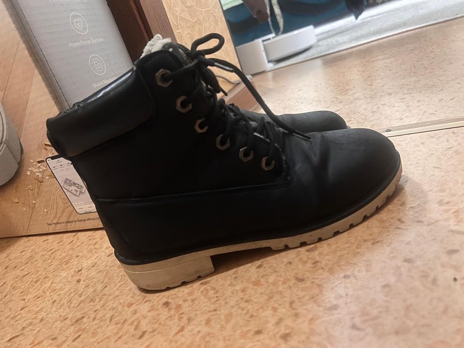 Обувь ,сапожки ,ботинки 38р