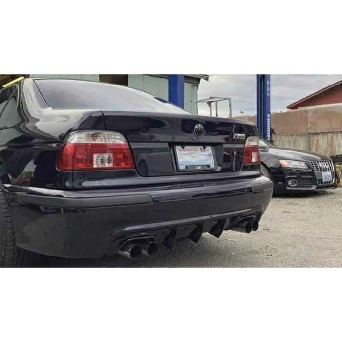 Добавка за задна броня (Двоен Дифузьор) за М5 пакет БМВ BMW 5 E39