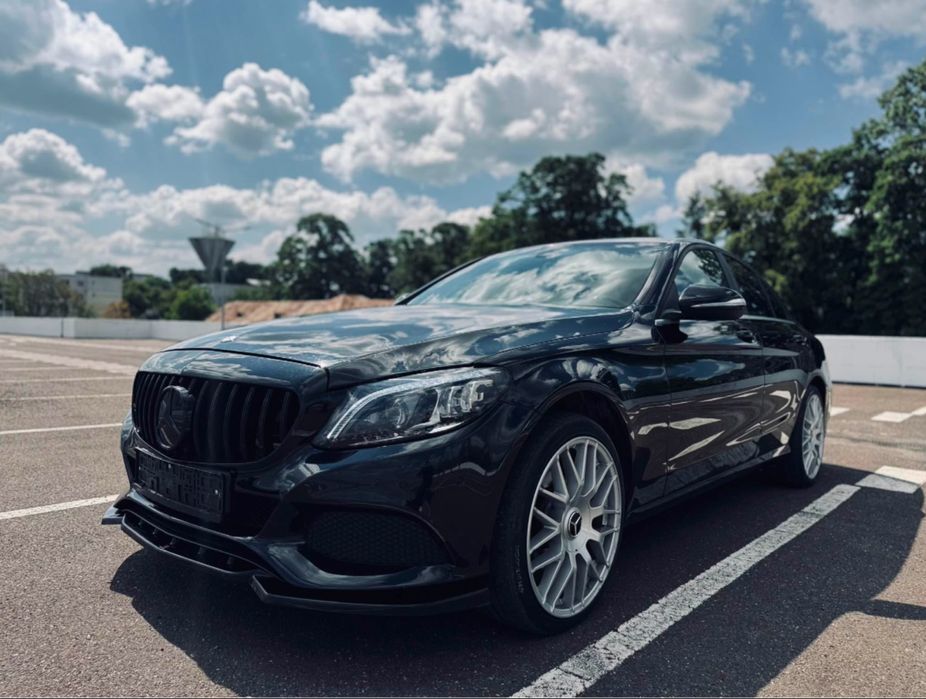 Mercedes Benz C class 220D