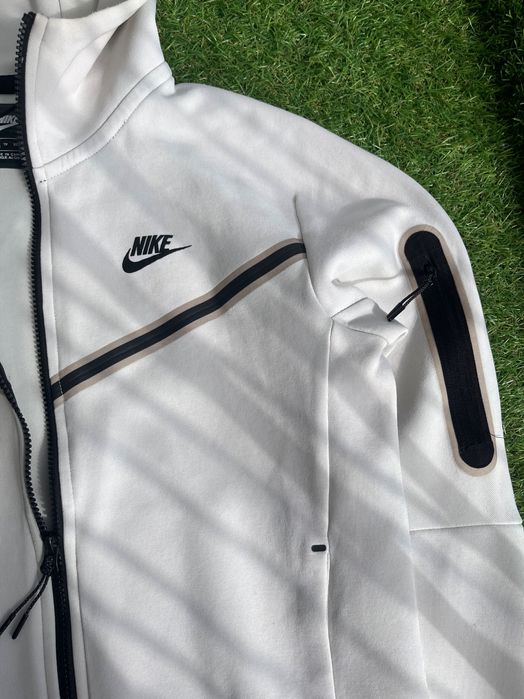 Мъжко горнище : Nike Tech Fleece XS