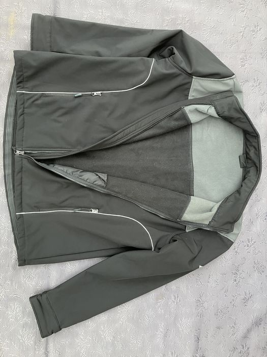 Jachetă Umbro (XL)