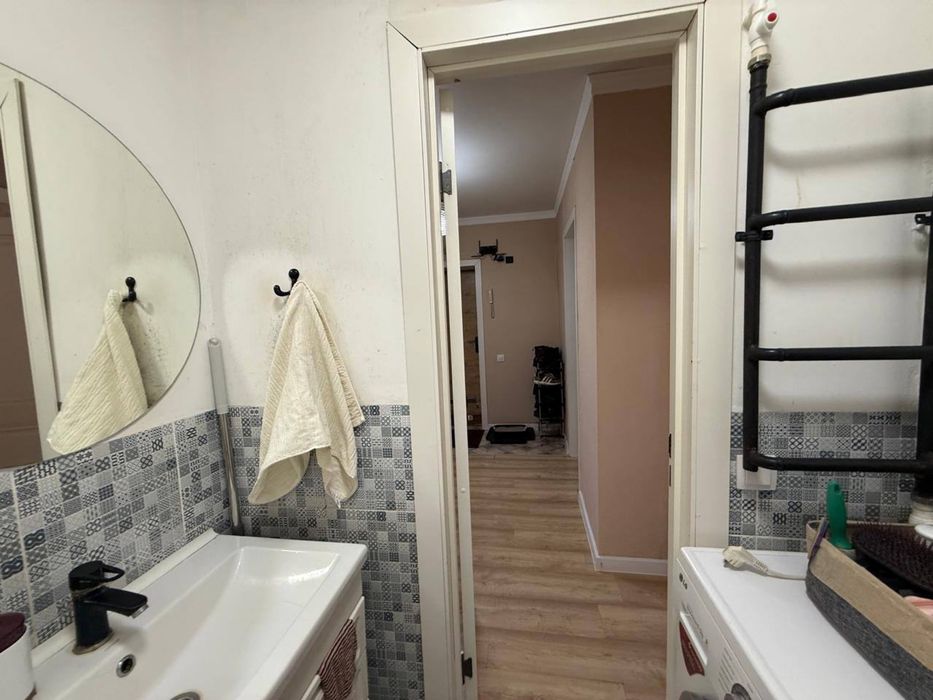 Продам 2 комнатную квартиру
