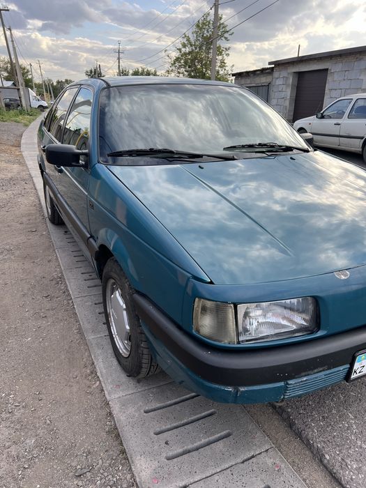 Продам VW Passat B3 1991г.в.