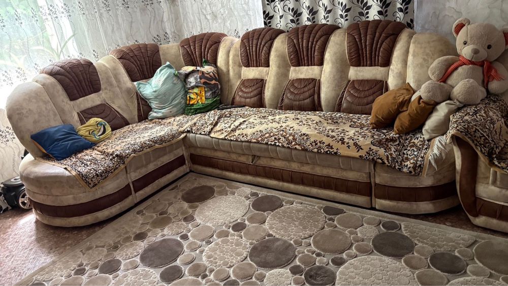 Продам диван с креслом