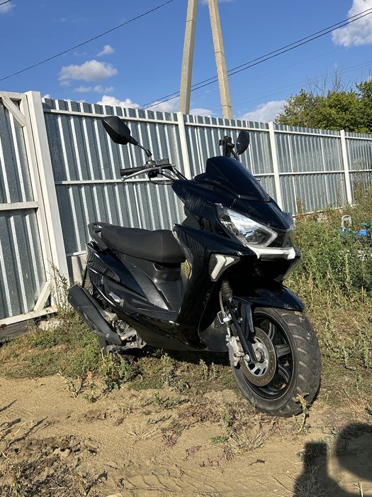 Скутер Макси 150 куб