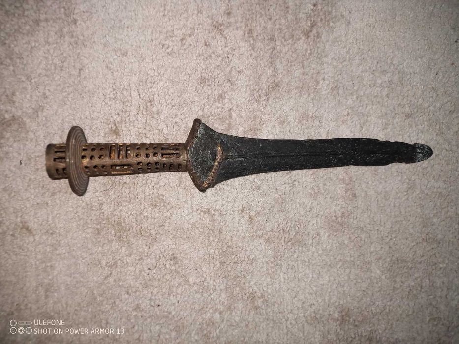 Копие. Острие. Стара реплика.