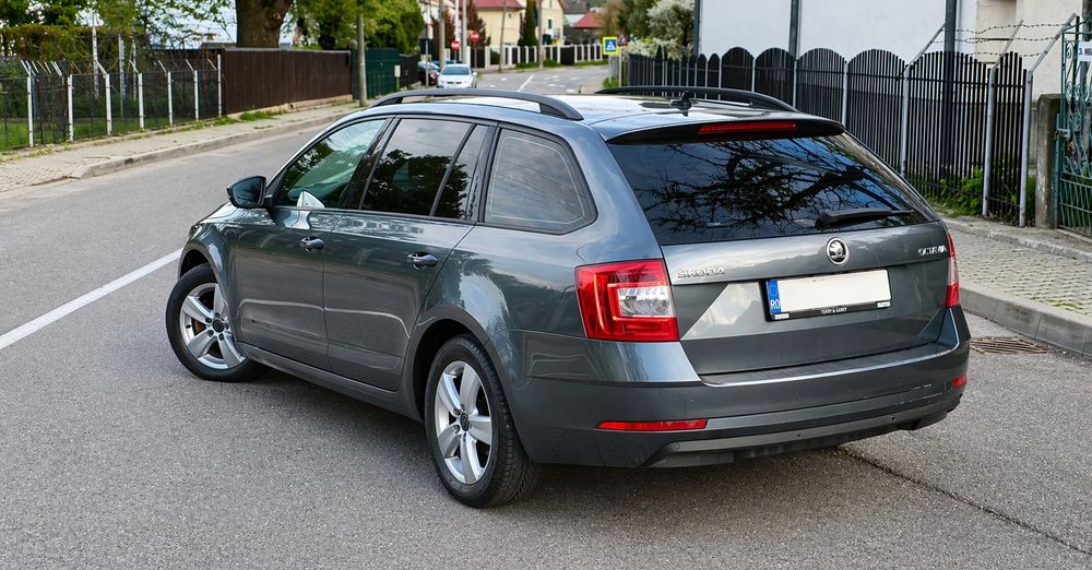 SKODA Octavia 2018 — imagine 3