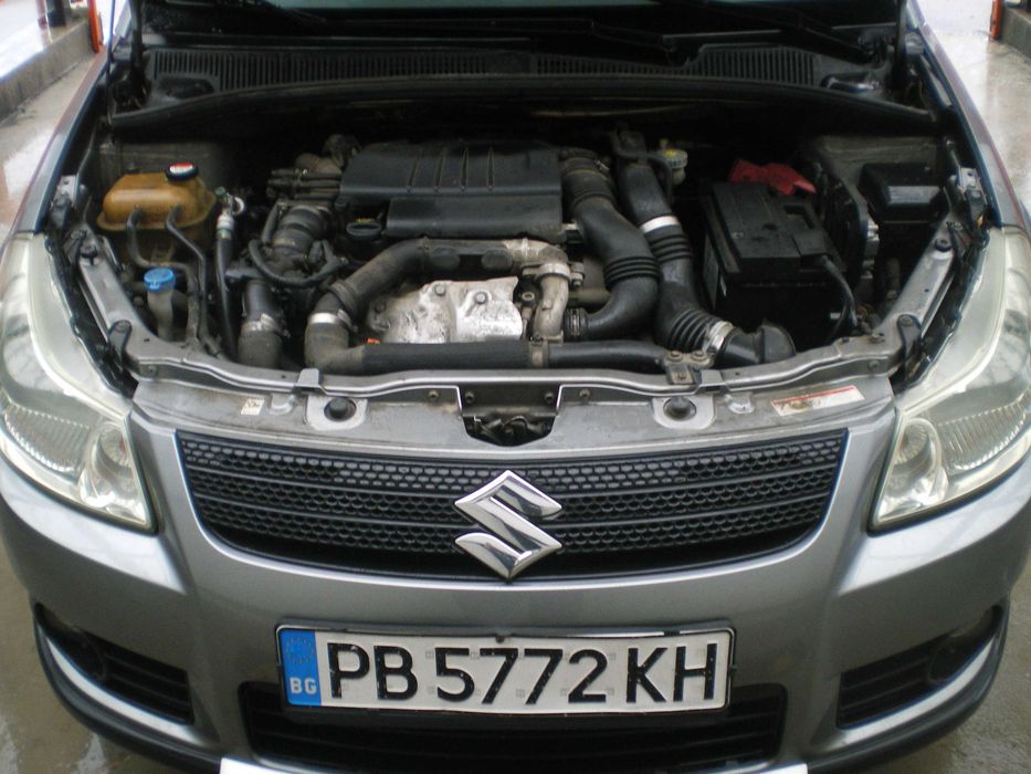 Продавам СУЗУКИ SX4