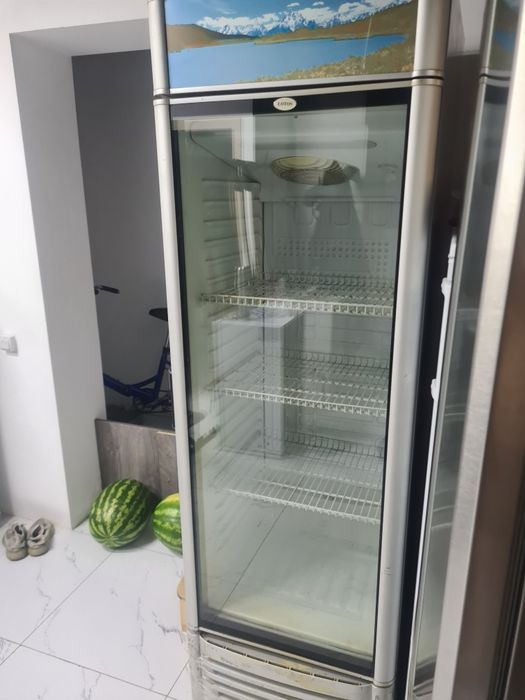 Продам холодильник