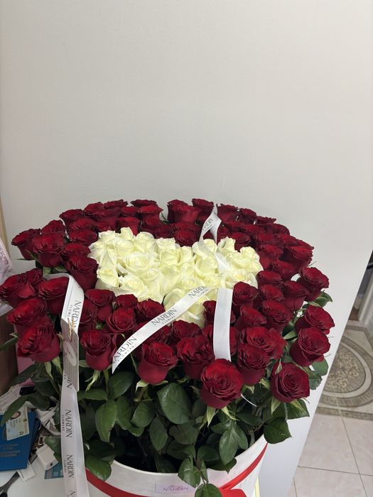 Продам цветы 101 роза свежие