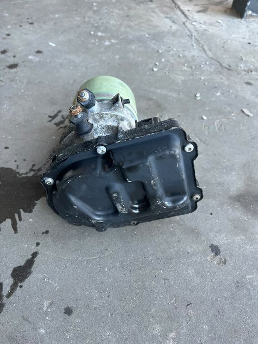 Pompa servodirectie VOLVO XC60 V60 S80 XC70 V70 S60 31329145 36050681