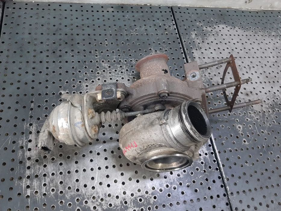 turbina  f1agl411j  2.3 hpi iveco daily 6 euro 6 5801922491  836825-0003