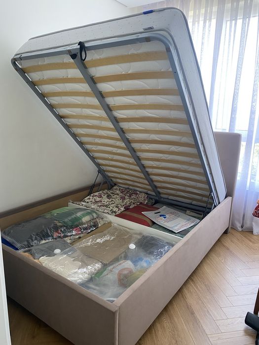 Кровать Mebel.k с матрасом от Askona