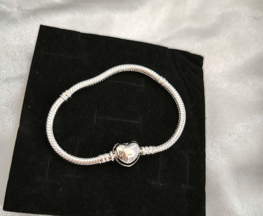 Brățara Nouă Pandora Moments Silver Heart Sparkle Argint S925 Ale