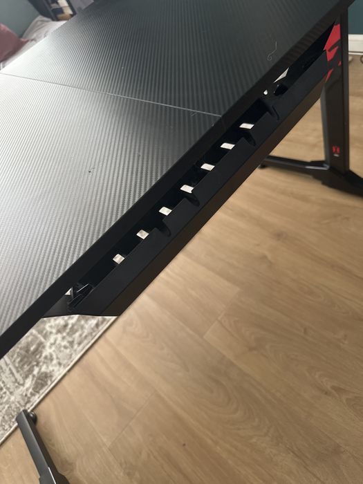 Birou 140x60 stare impecabila