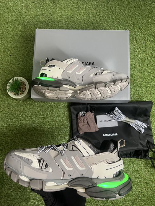 Balenciaga Track gri led - 42/43