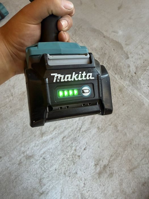 Makita TD003G 40V