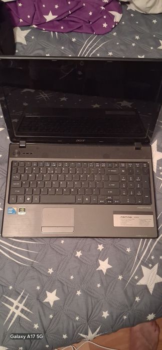 Vând laptop Acer Aspire 5741G