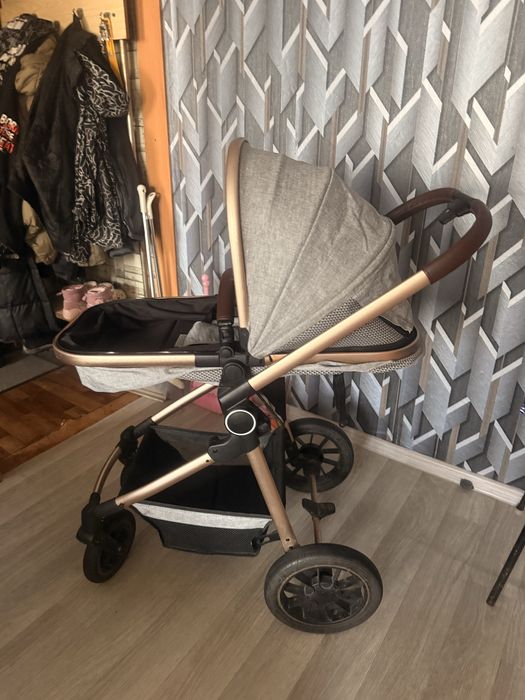 Коляска детская