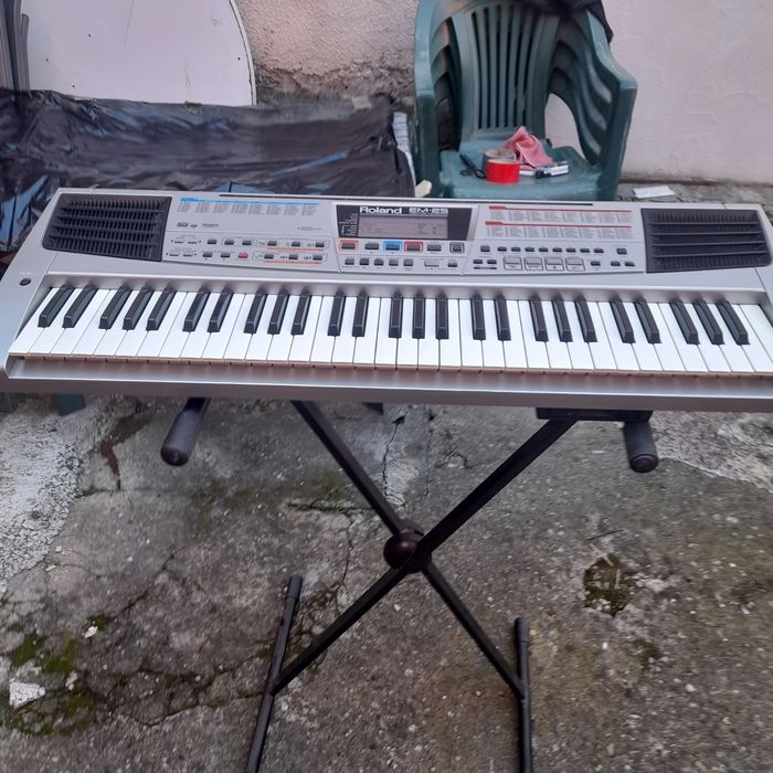 Orga Roland 25 de vanzare.