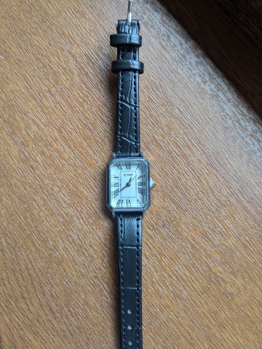 Ceas Jusmi de damă