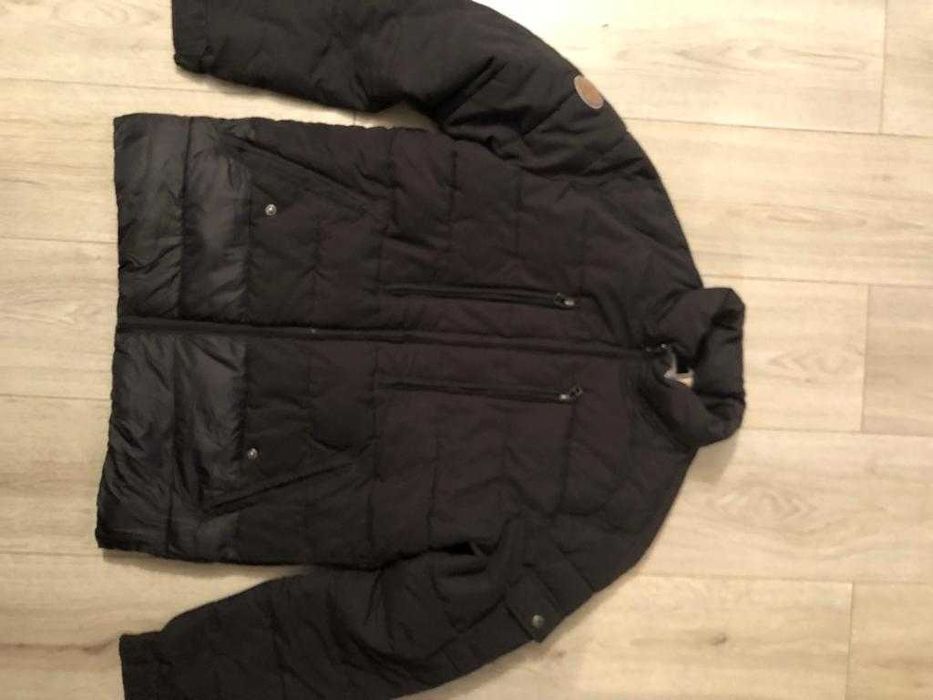 Geci barbatesti, Champions, Jack & Jones, Reserved.
