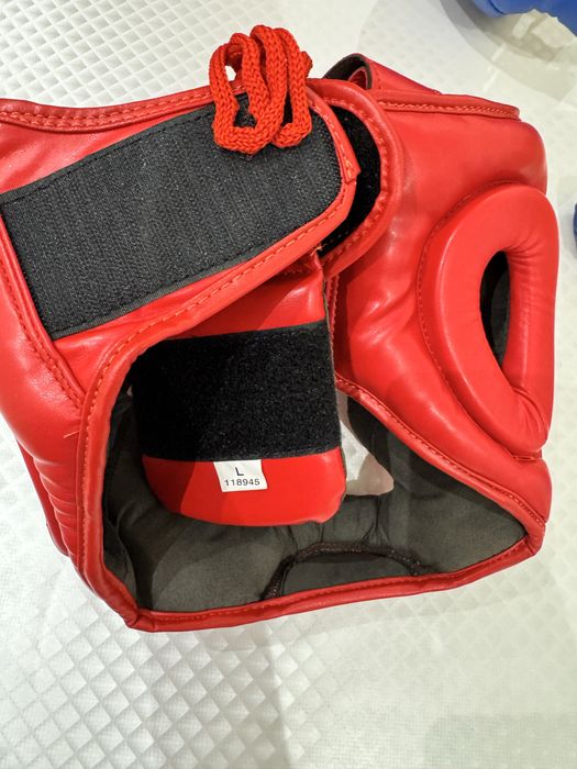 Шлемы и перчатки боксерские