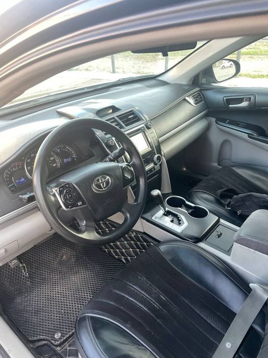 Camry 50 LE America