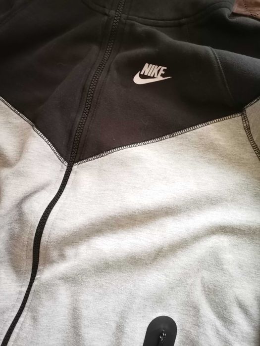 Nike tech fleece panda