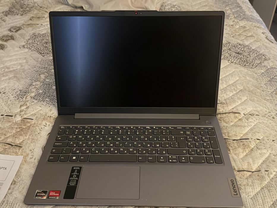 LENOVO IdeaPad Slim 3 Ryzen 5
