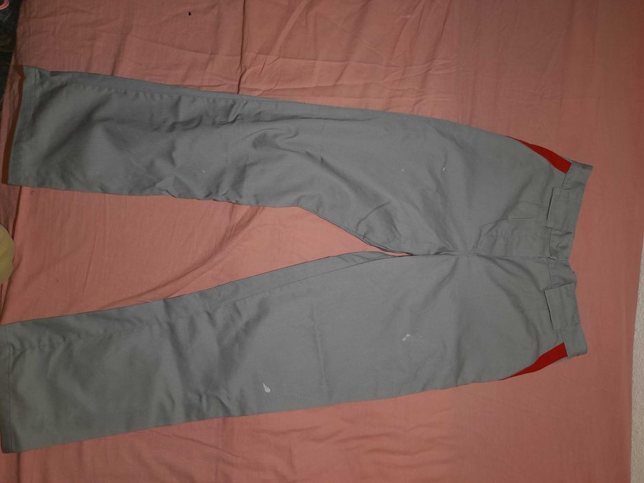 Pantaloni AUDI  marimea 36 dar si  38,40