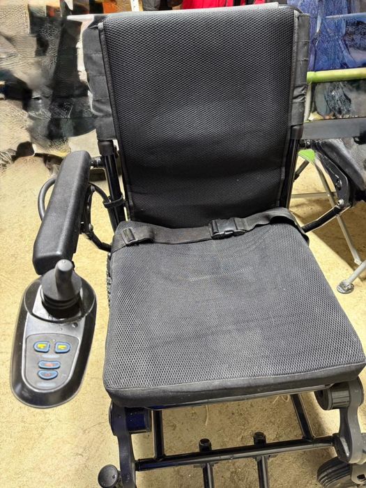Инвалидная коляска электрическая