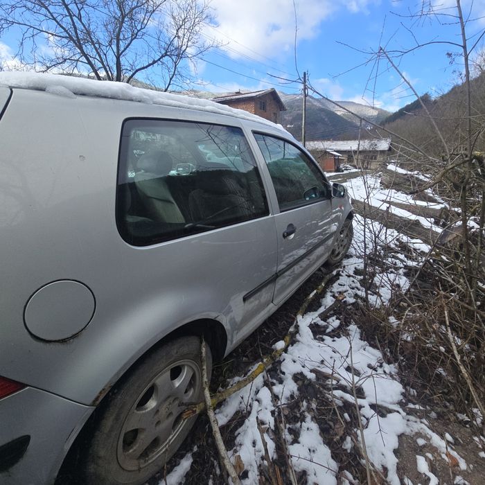 Голф 4 1.4 бензин 75кс