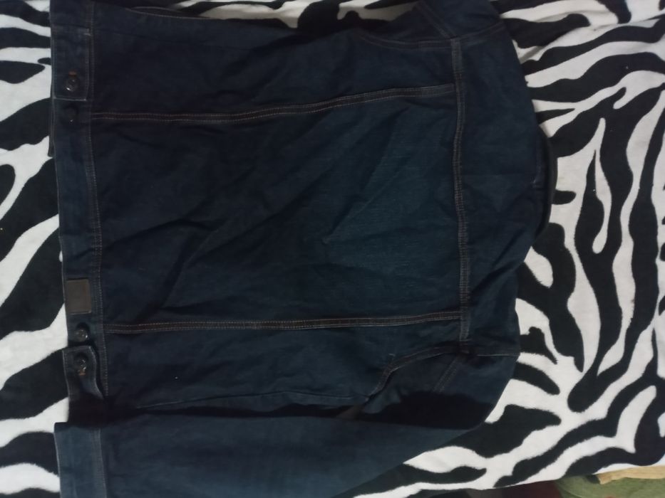 Джинсовая куртка