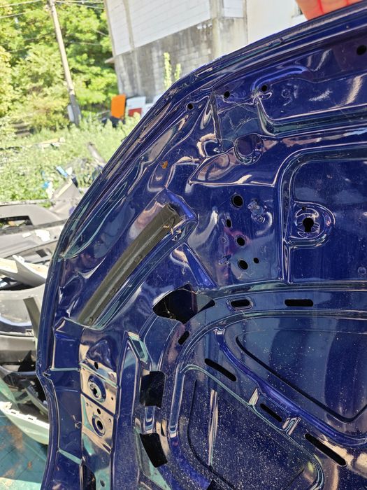 VW Arteon преден капак