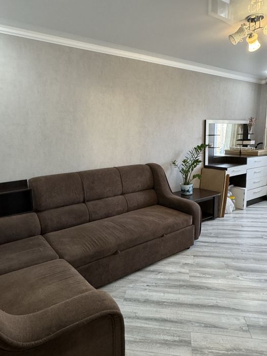 Продам 4х комн квартиру 92 кв