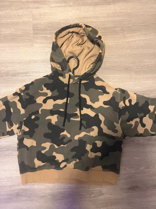 Военен суичър – много добро състояние.