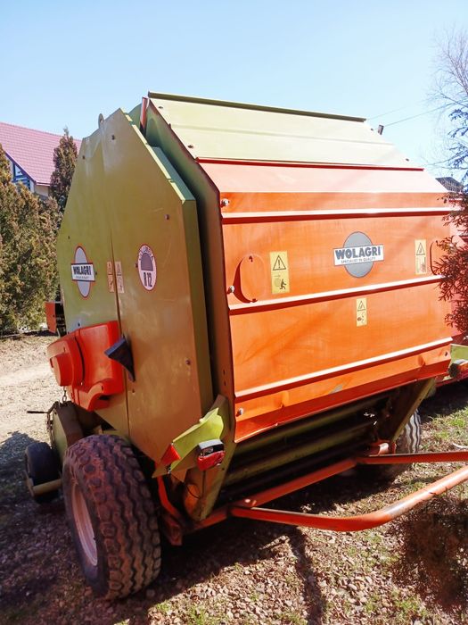 Balotiera rotunda Wolvo R12 super2000 presa baloti krone supertino