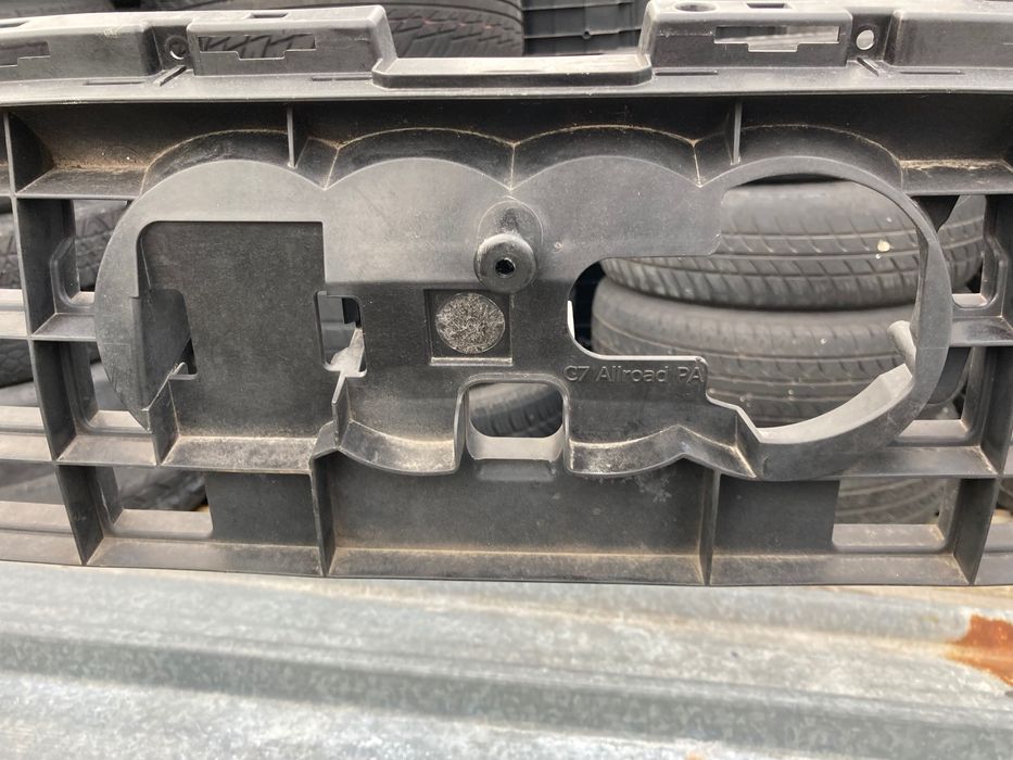 Audi A6 Allroad. 14-18г. Фейслифт. Оригинална предна броня. 4G0807233J