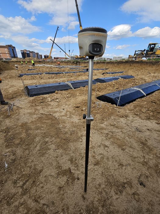 Исполнительная съемка.Топосъемка. Геодезист. Разбивка. Оси